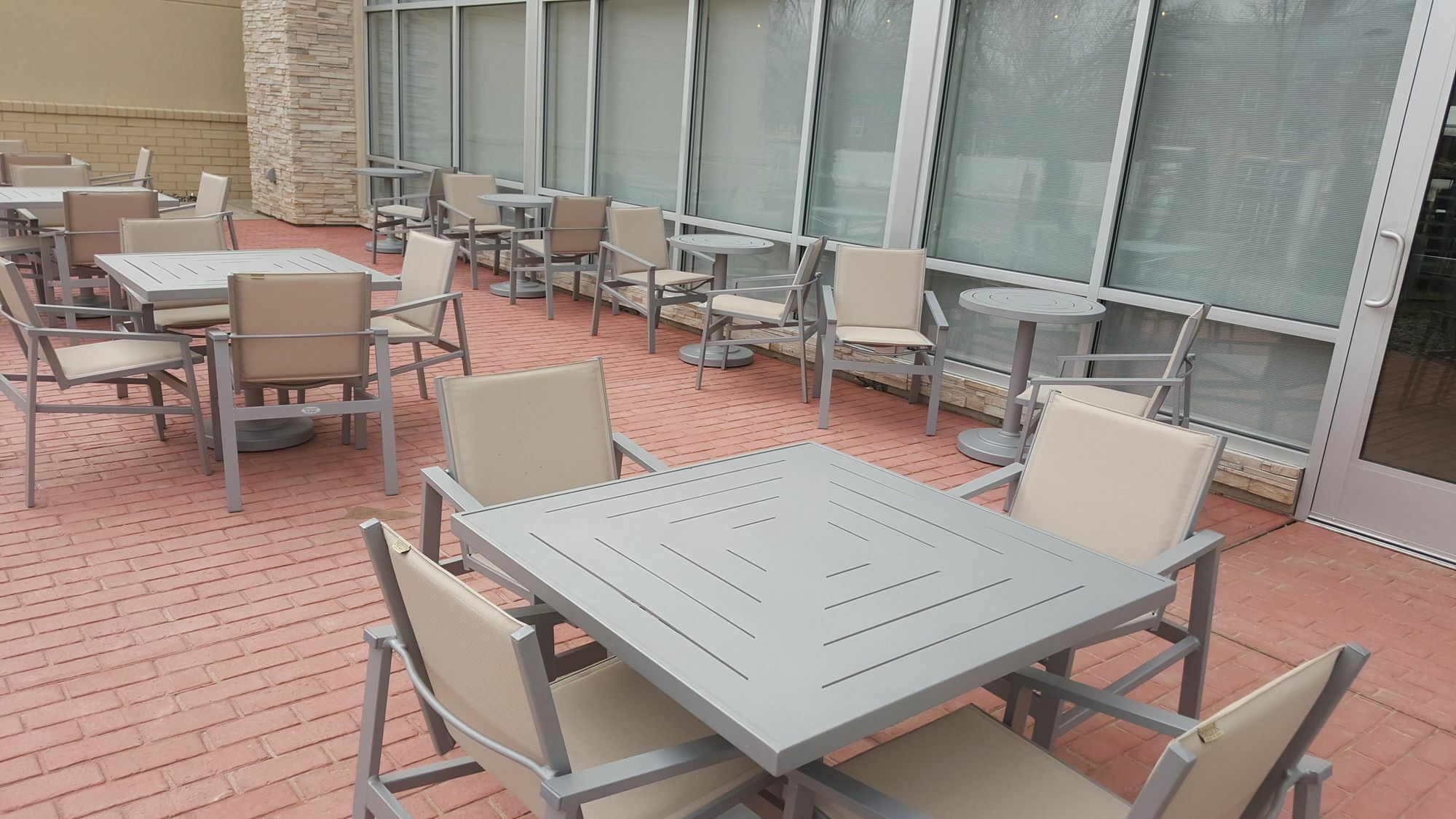 Holiday Inn Express & Suites Toledo West By Ihg Exterior photo